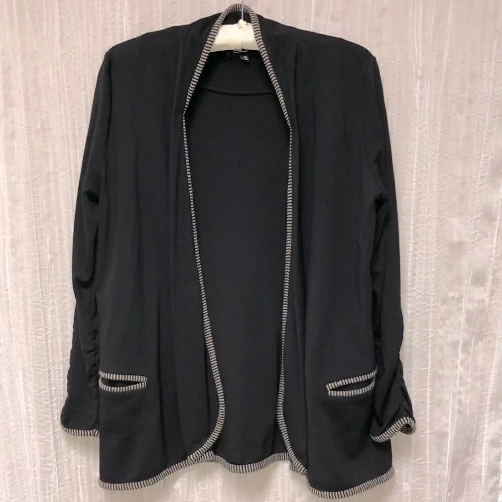 Luii M Black Ivory Open Front Cardigan Like Jacket w/Pockets Cinched Sleeves